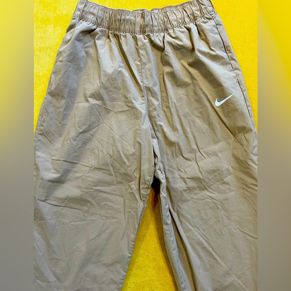 Nike beige pants